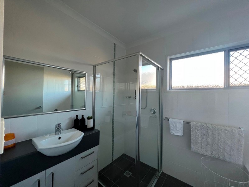 71 Mackie St, Chinchilla QLD 4413