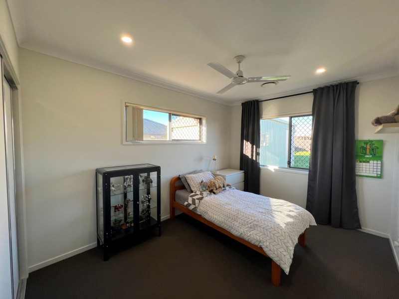 71 Mackie St, Chinchilla QLD 4413