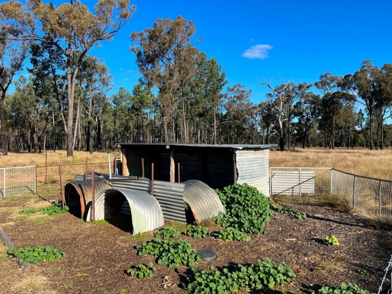 97 Golden Glow Road, Tara QLD 4421