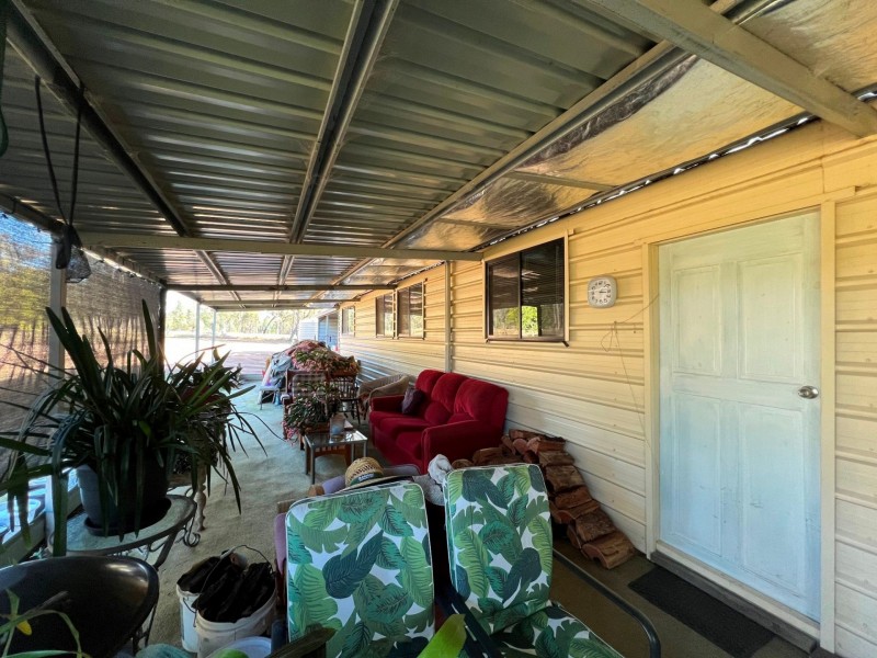 75 Golden Glow Road, Tara QLD 4421