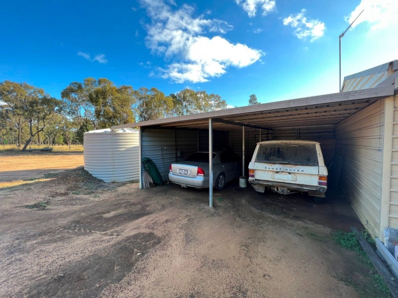 75 Golden Glow Road, Tara QLD 4421