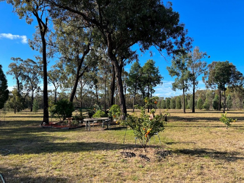 75 Golden Glow Road, Tara QLD 4421