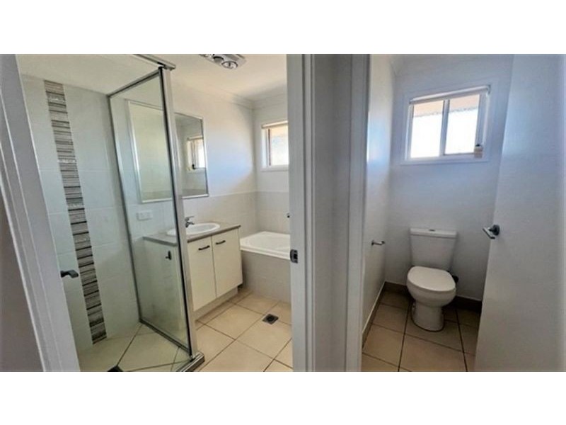 3 Longford Lane, Wandoan QLD 4419