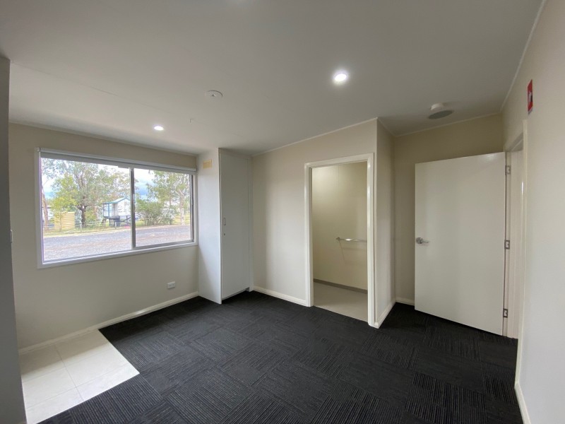 12 Tucker St, Tara QLD 4421