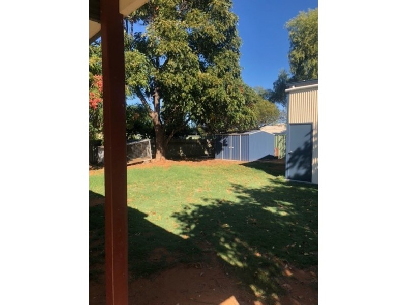 32 Beasley Street, Chinchilla QLD 4413