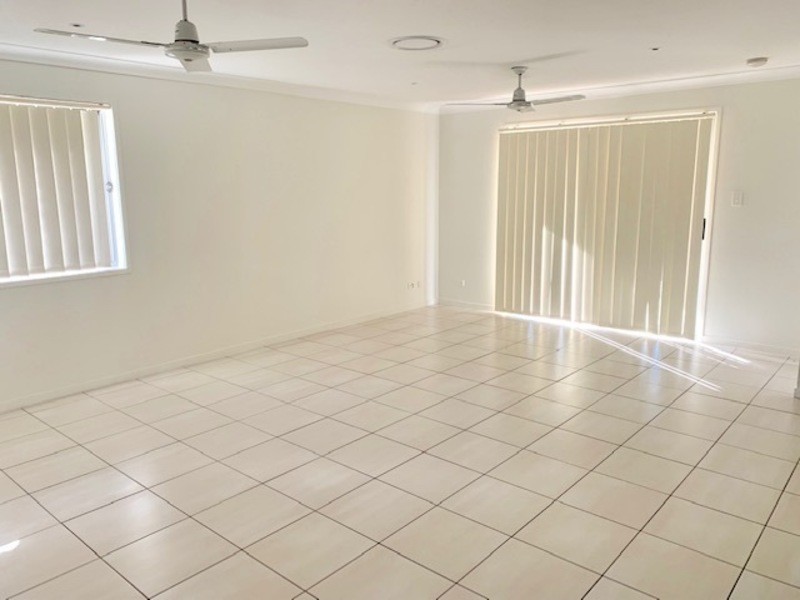 8 Freeman Close, Chinchilla QLD 4413