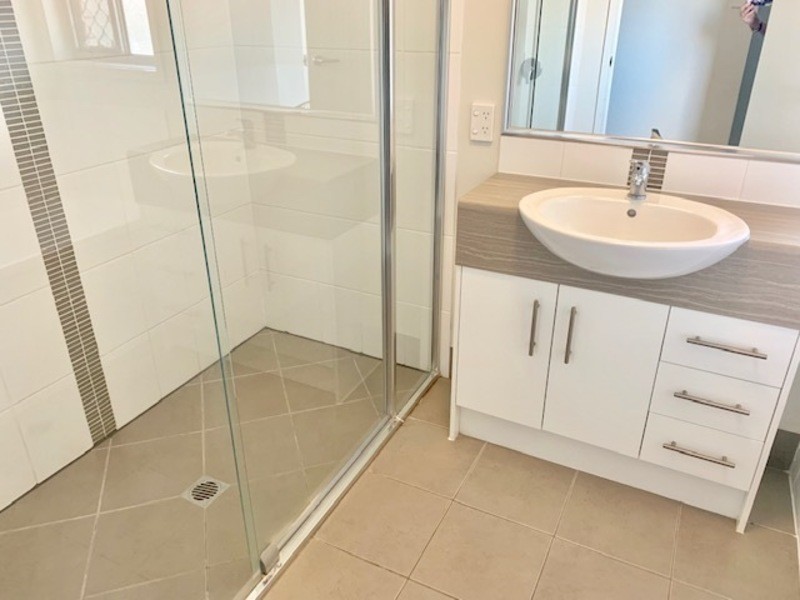 8 Freeman Close, Chinchilla QLD 4413