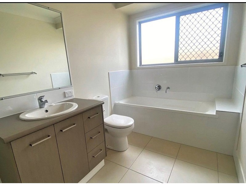 26 Gleeson St, Chinchilla QLD 4413