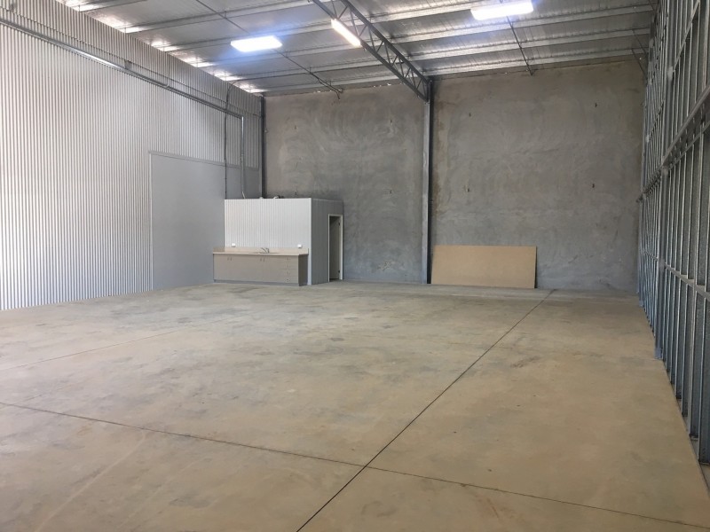 Unit 3/4 Dwyer St, Chinchilla QLD 4413