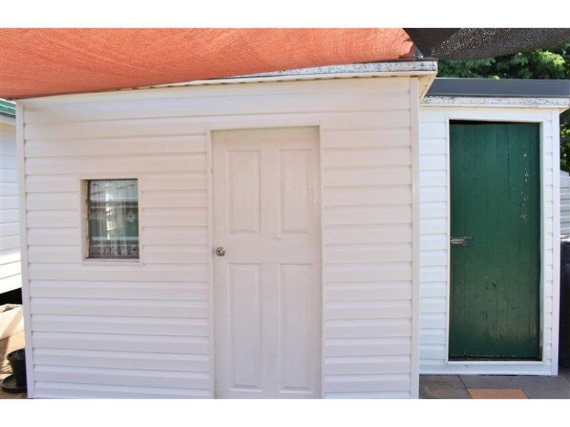 9 Atkins Street, Chinchilla QLD 4413