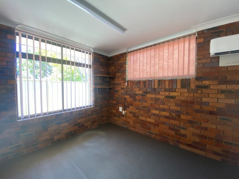 Unit 1/50 Middle St, Chinchilla QLD 4413