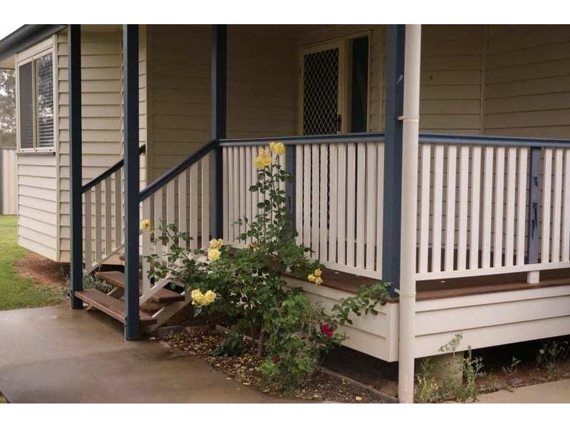 3 Harrington, Chinchilla QLD 4413