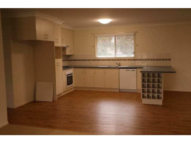 3 Harrington, Chinchilla QLD 4413