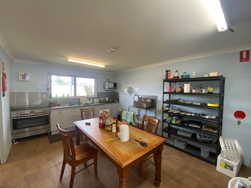 17 – 27 Emmerson St, Chinchilla QLD 4413