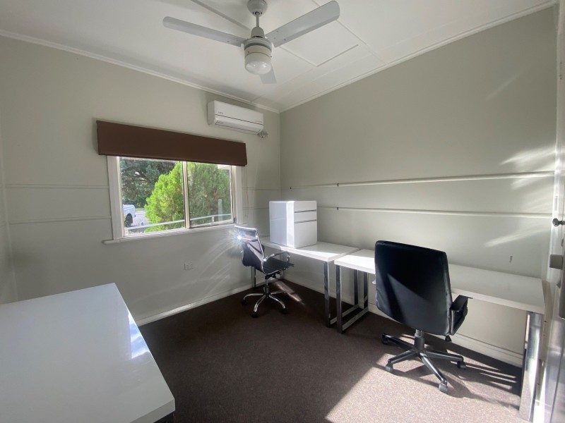 75 Middle St, Chinchilla QLD 4413