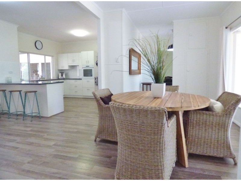 1 Barber Street, Chinchilla QLD 4413