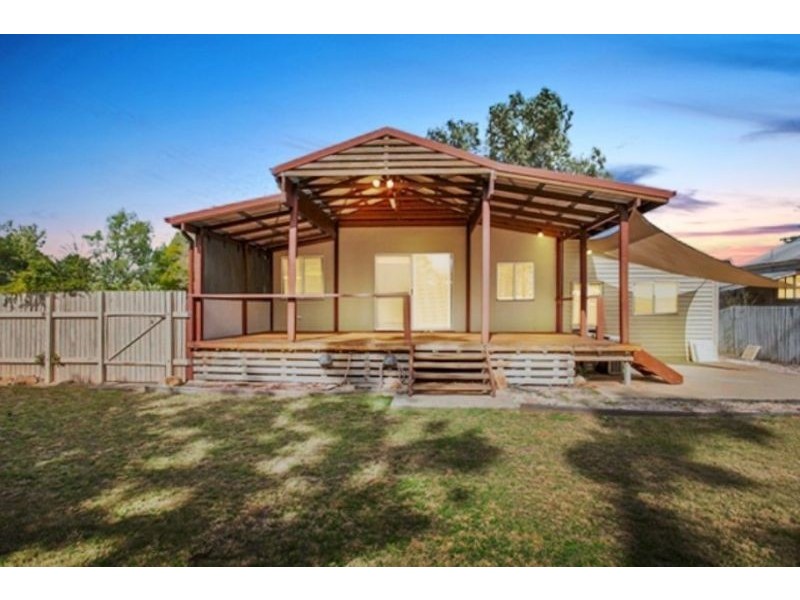 12 Dorney Street, Chinchilla QLD 4413