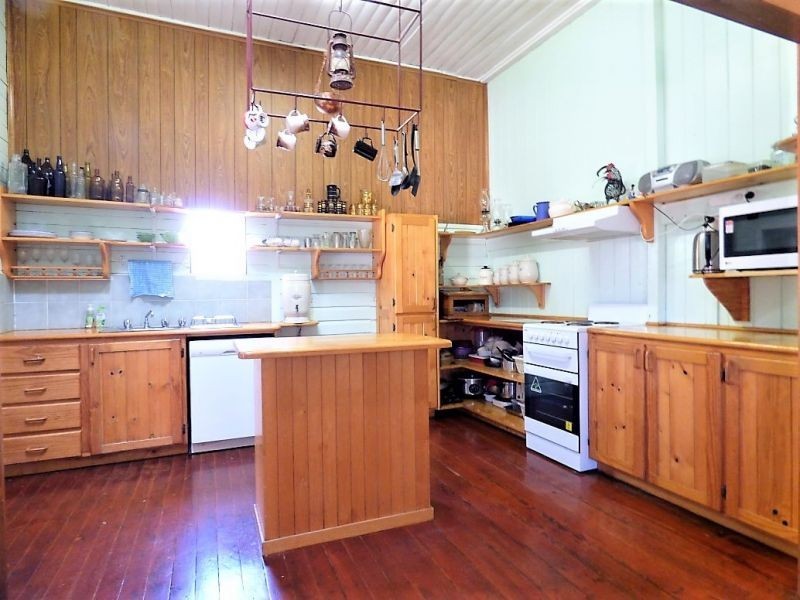 76 Carmichael Street, Chinchilla QLD 4413