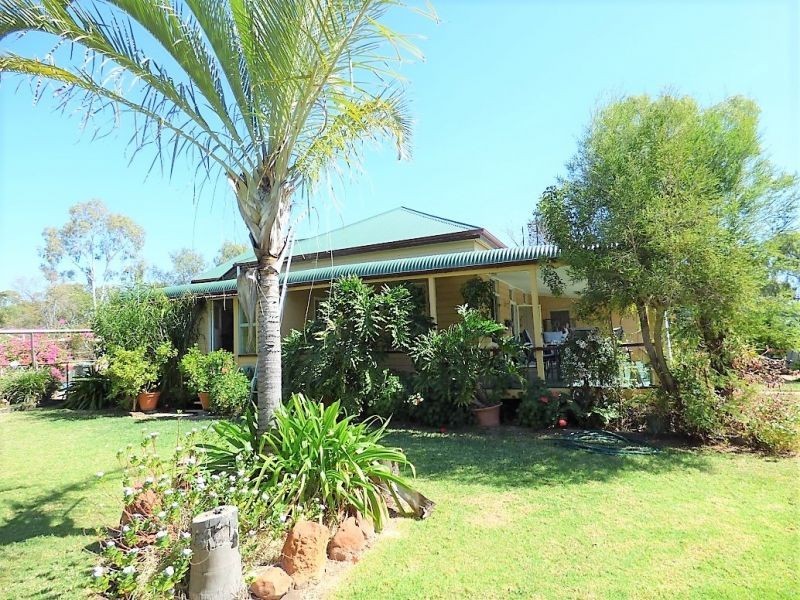 76 Carmichael Street, Chinchilla QLD 4413