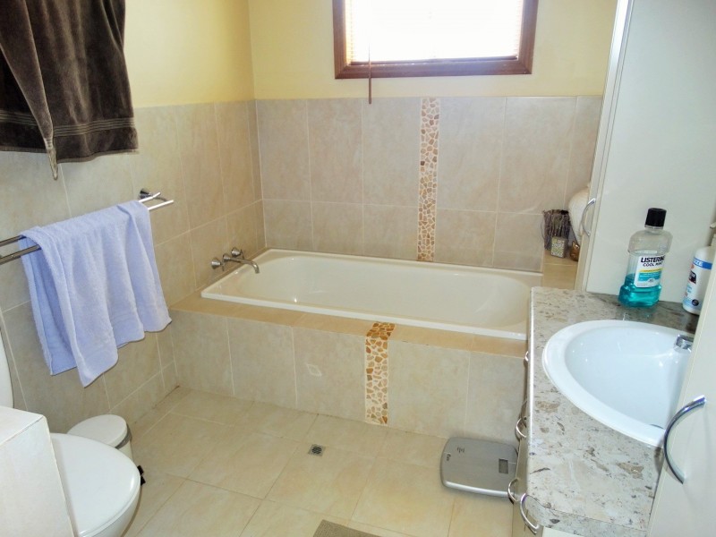 267 ACRES – Warrego Highway, Chinchilla QLD 4413