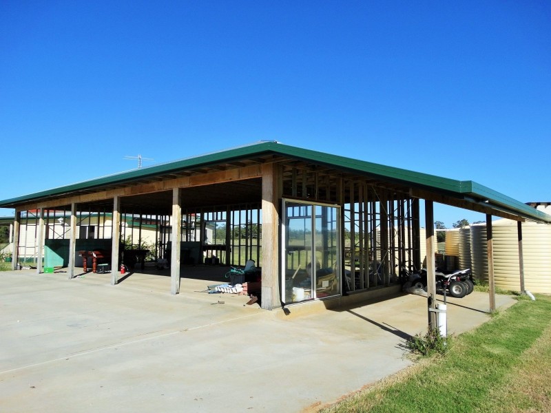 267 ACRES – Warrego Highway, Chinchilla QLD 4413