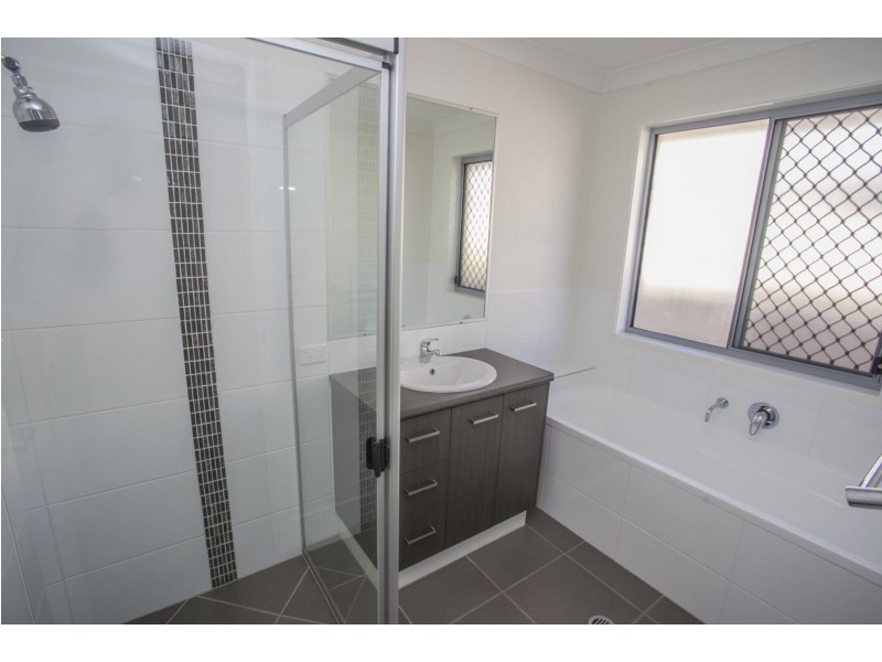 23 Ellem Drive, Chinchilla QLD 4413