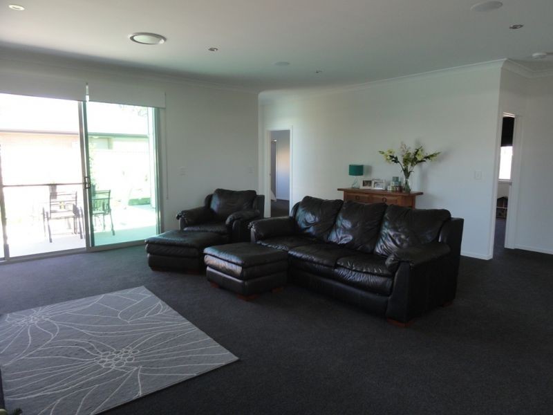 2 Barnsley Street, Chinchilla QLD 4413