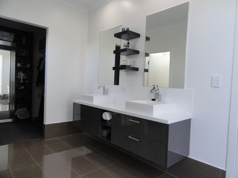 2 Barnsley Street, Chinchilla QLD 4413