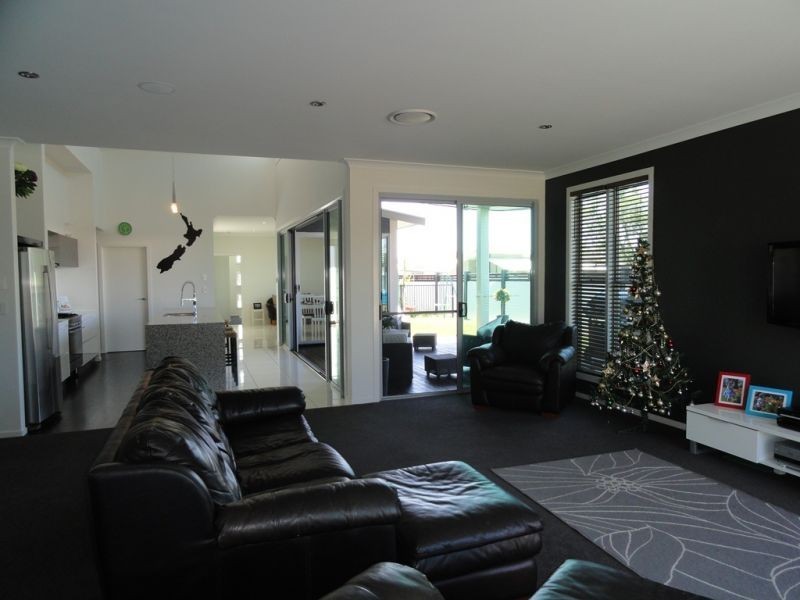 2 Barnsley Street, Chinchilla QLD 4413