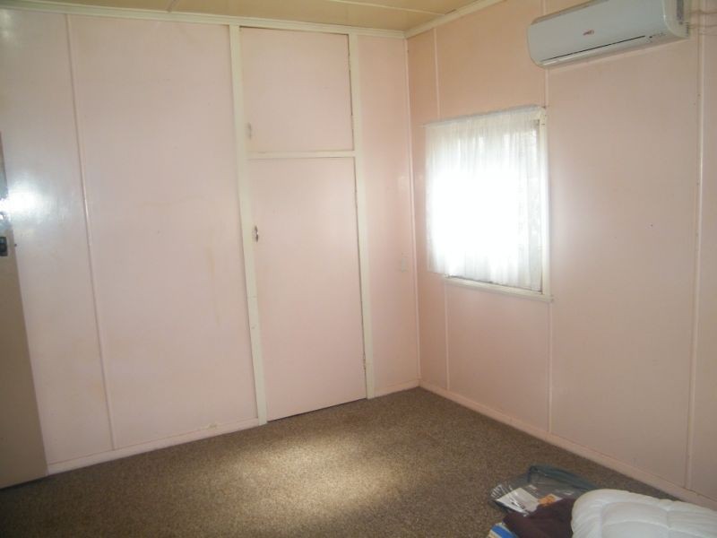 4 Adams Street, Tara QLD 4421