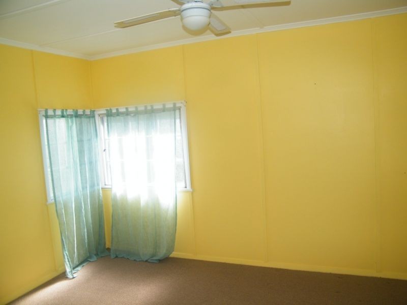 4 Adams Street, Tara QLD 4421