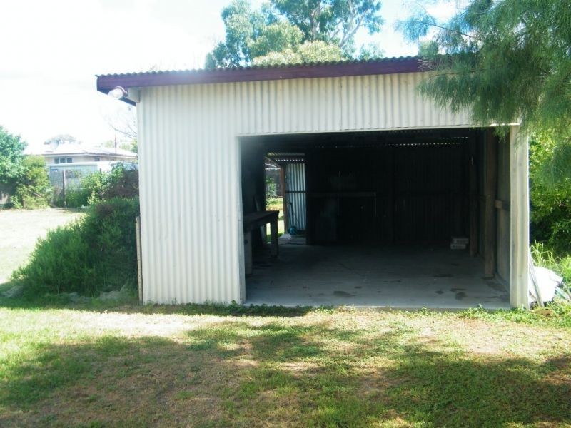 4 Adams Street, Tara QLD 4421