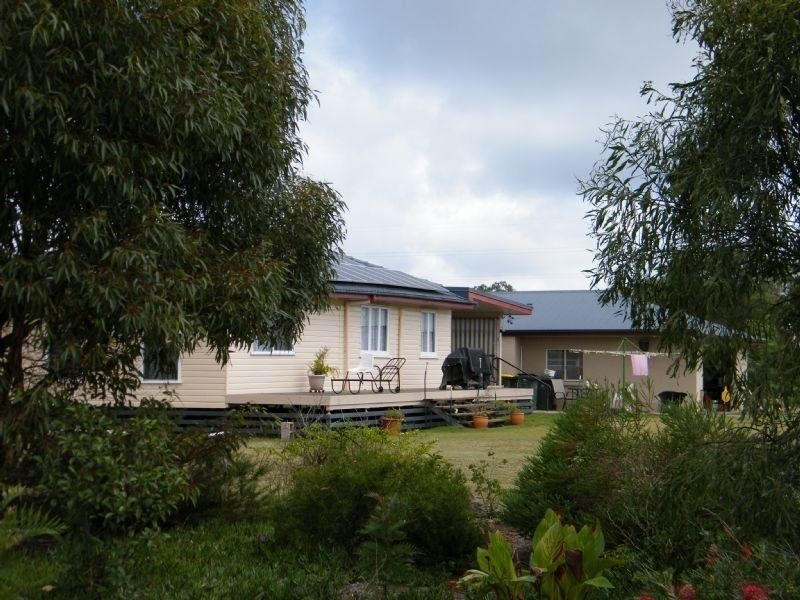 107 Cemetery Road, Chinchilla QLD 4413