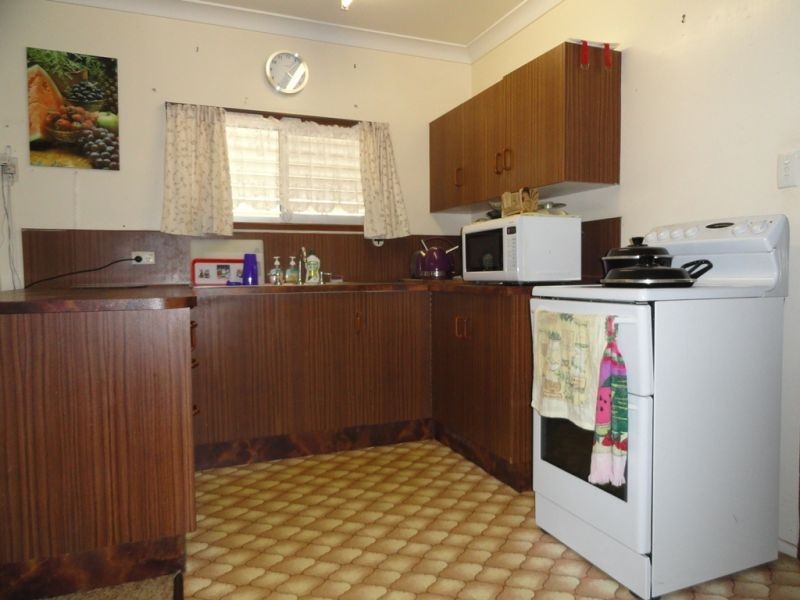 1 Stevenson Street, Chinchilla QLD 4413