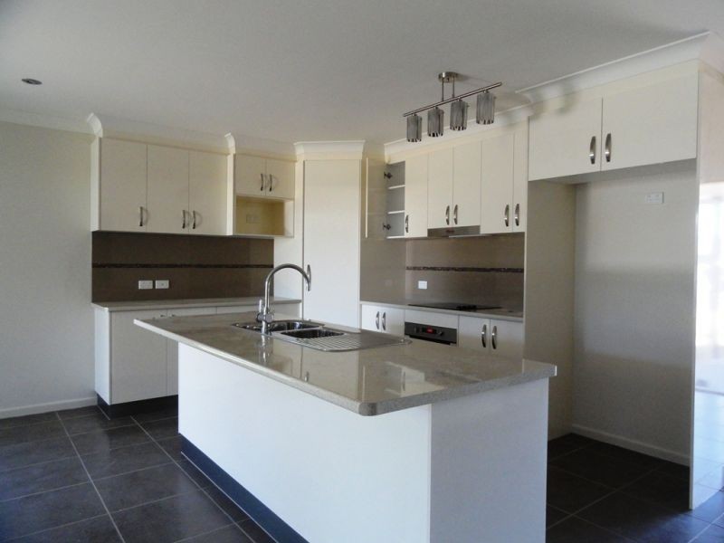 6 Sommerfeld Crescent, Chinchilla QLD 4413