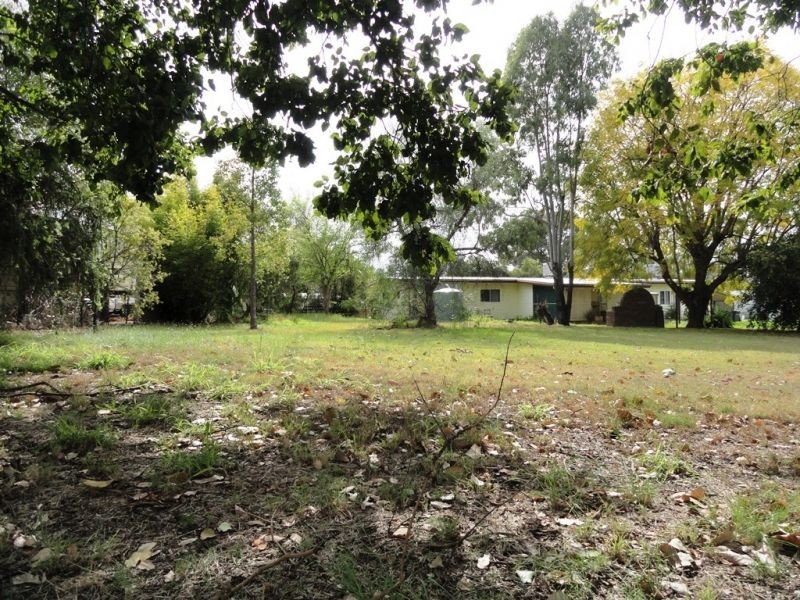31 Davis Street, Chinchilla QLD 4413