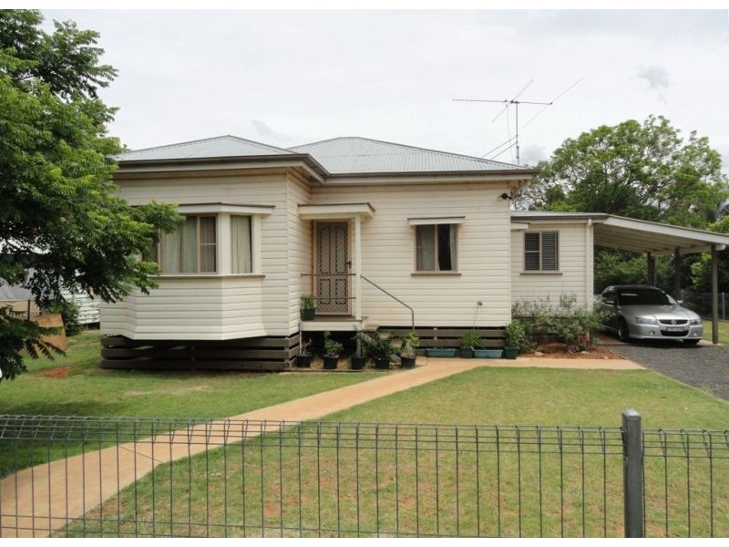 38 Durah Street, Chinchilla QLD 4413