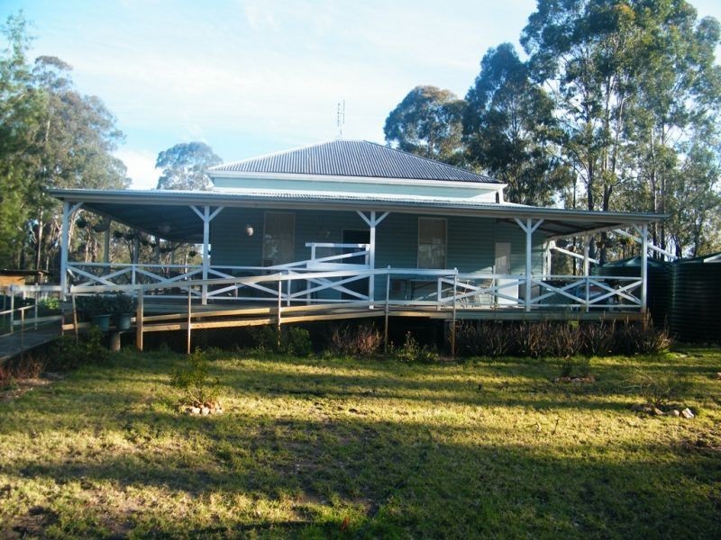 129 Emu Parade, Tara QLD 4421