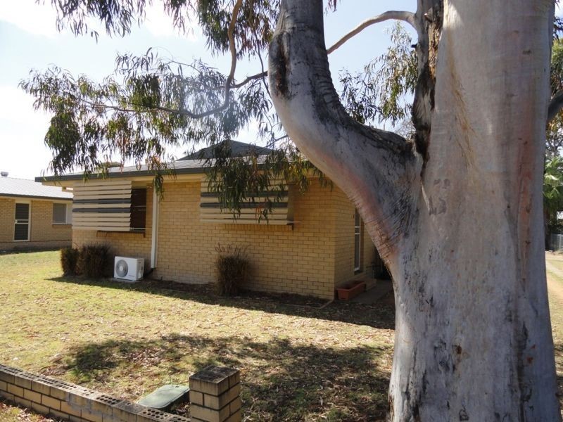 4/15 Mann Street, Chinchilla QLD 4413