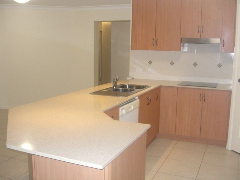 54 Sommerfeld Crescent, Chinchilla QLD 4413