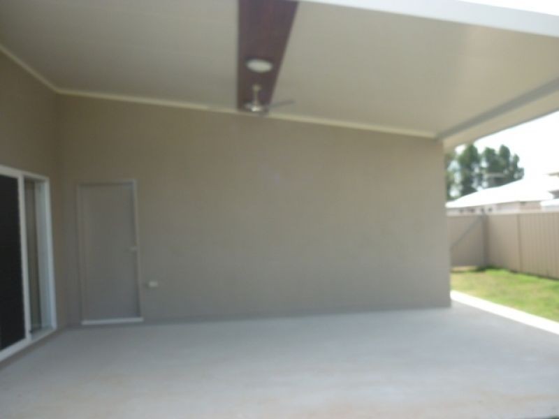52 Sommerfeld Crescent, Chinchilla QLD 4413