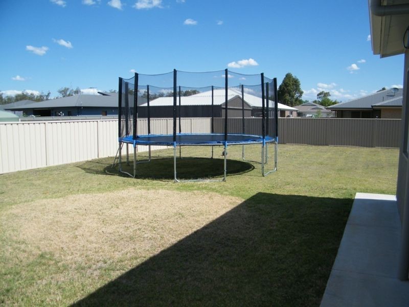 52 Sommerfeld Crescent, Chinchilla QLD 4413