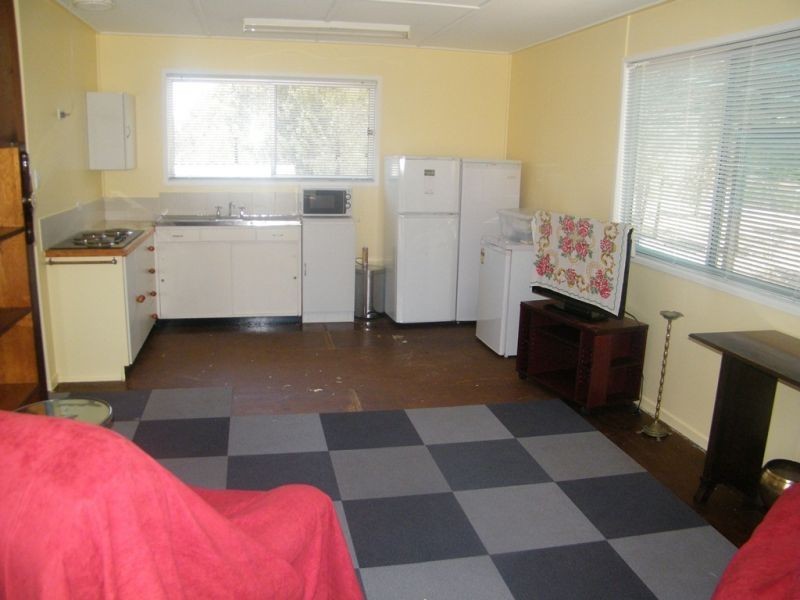 877 Males Drive, Tara QLD 4421