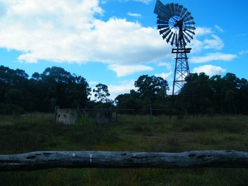 658 Mount Myrtle Road, Kowguran QLD 4415