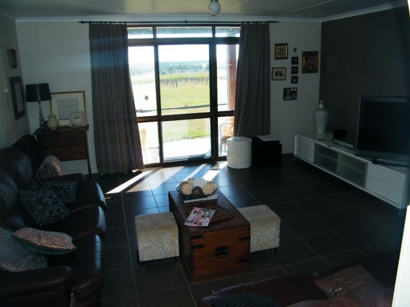 196 Old Burrandowan Road, Jandowae QLD 4410