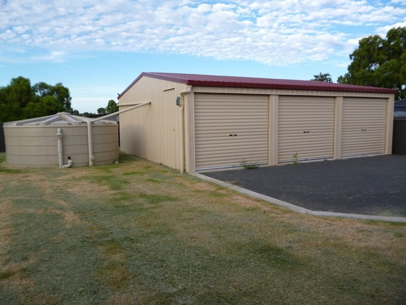 9 Layne Crescent, Chinchilla QLD 4413