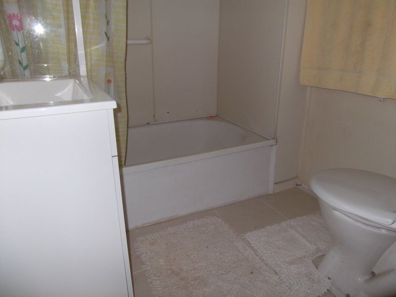 8 Castle Street, Chinchilla QLD 4413