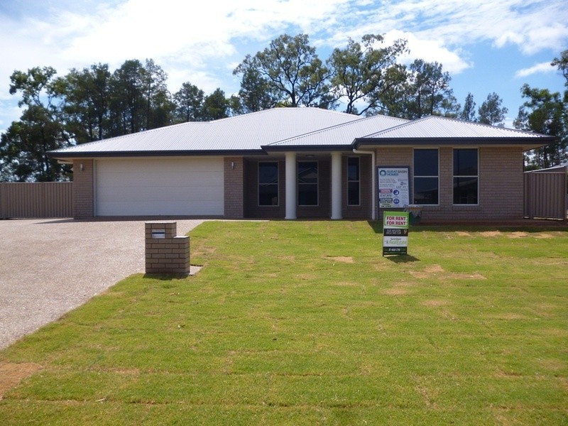 137 Cypress Pine Drive, Miles QLD 4415