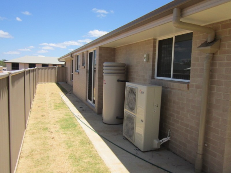 137 Cypress Pine Drive, Miles QLD 4415