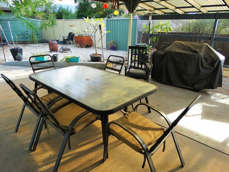 74 Hypatia Street, Chinchilla QLD 4413